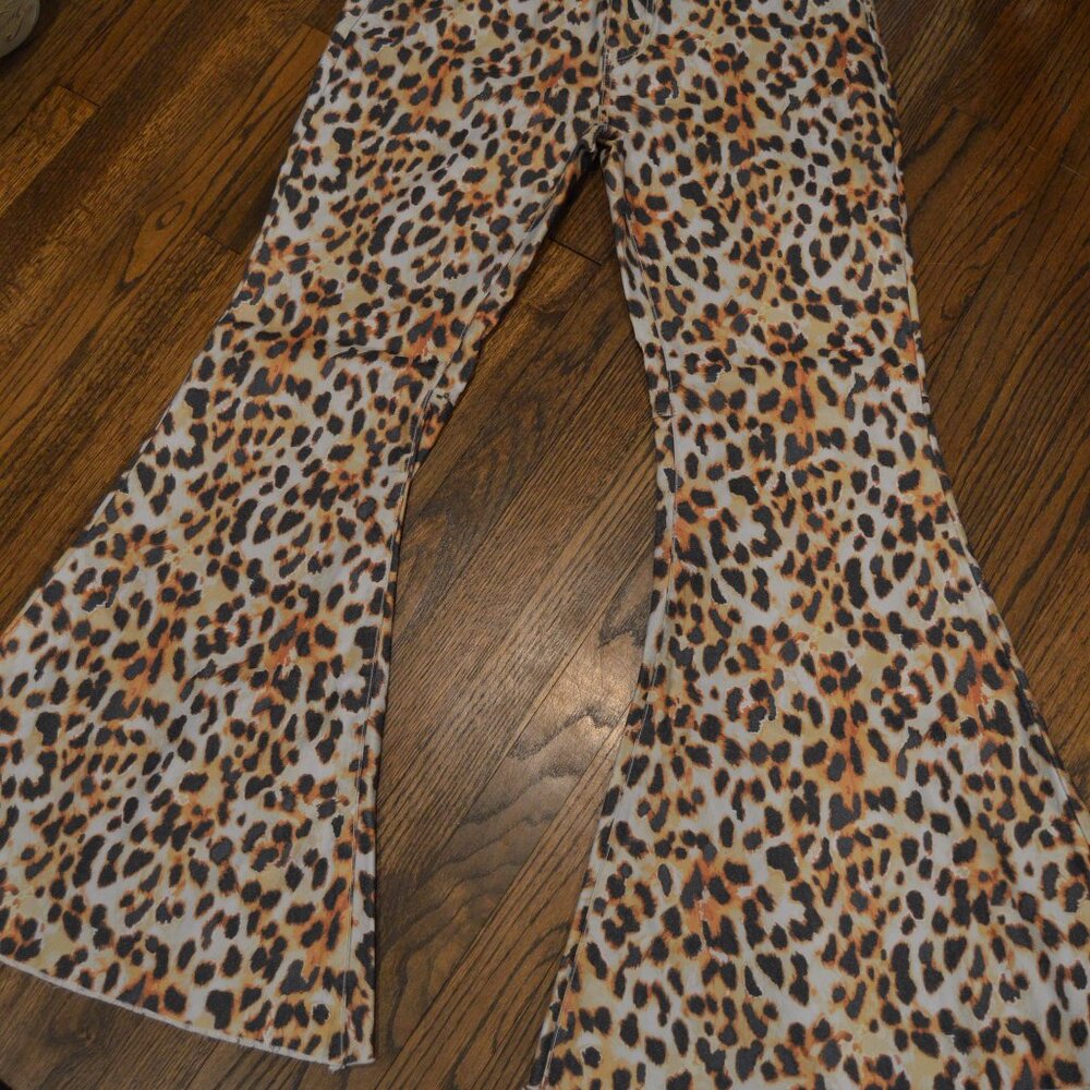 Luck & Blessed Brand Stretch Flare Leopard Printed Jeans Size 12 NWT